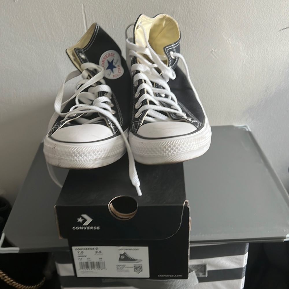 Converse (unisex). SOLD